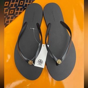 NWT 2023 Tory Burch Two Tone Perfect Black Flip Flops Sz 8